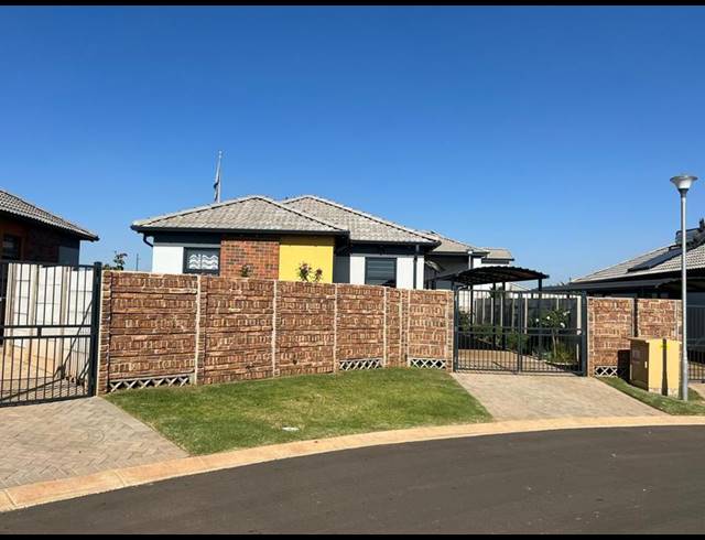 3 BEDROOM HOUSE FOR SALE IN SKY CITY